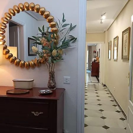 Apartamento 200 Metros Playa Wifi Apartment